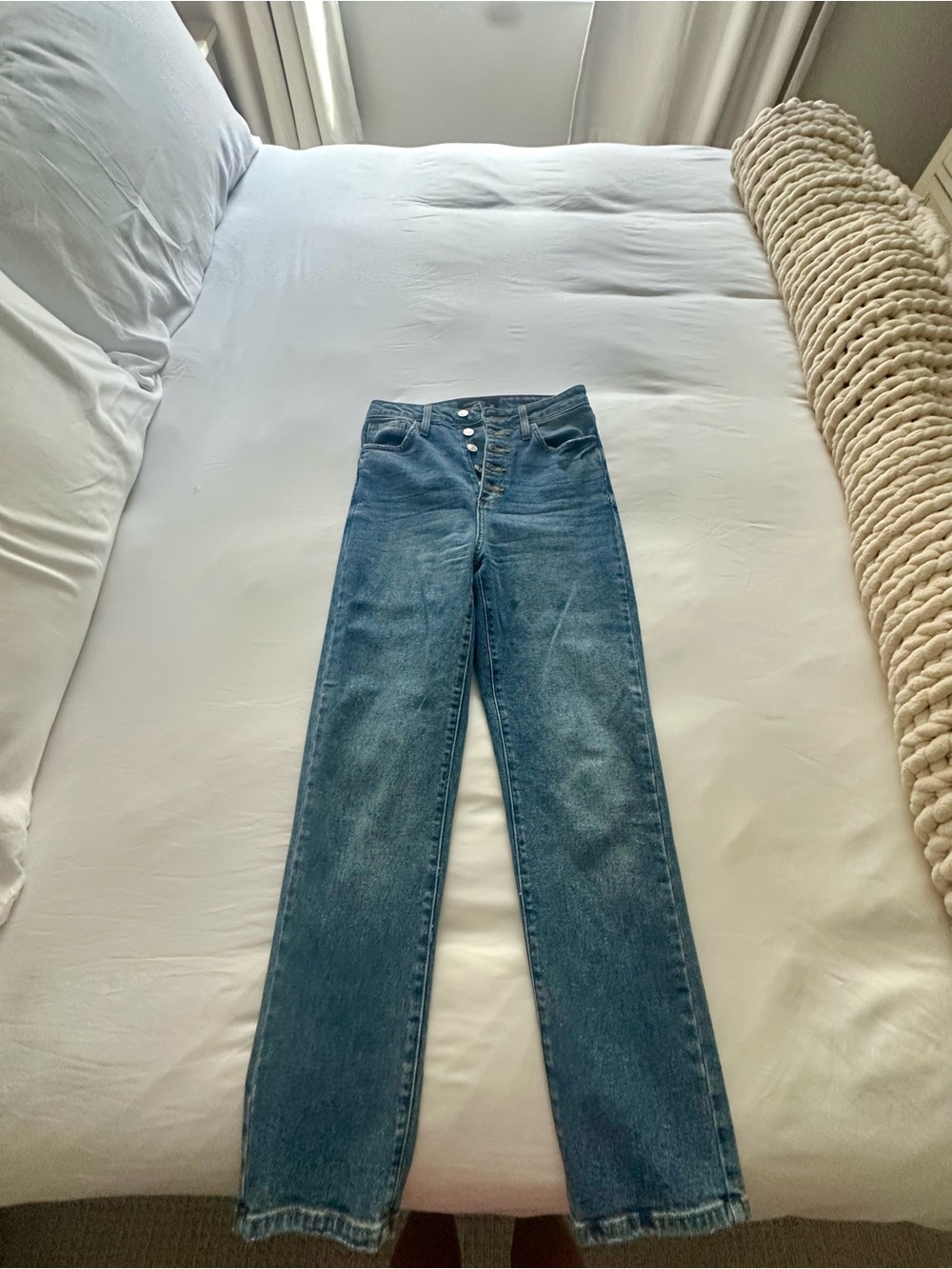 High-Rise Straight Leg Women’s Jeans - Blue